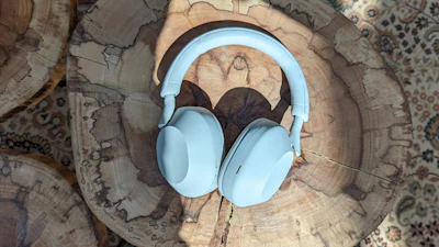 Sony’s nieuwe WH-1000XM5 koptelefoon vaart andere koers