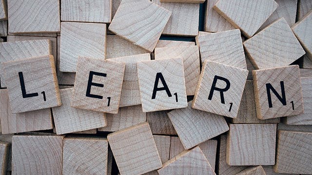 Andere taal leren met apps en online docenten