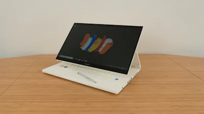 Acer ConceptD 3 Ezel – Tekenlaptop met beperkingen