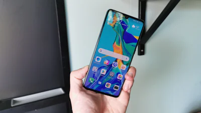 Huawei P30 - smartphone werpt zijn schaduw vooruit