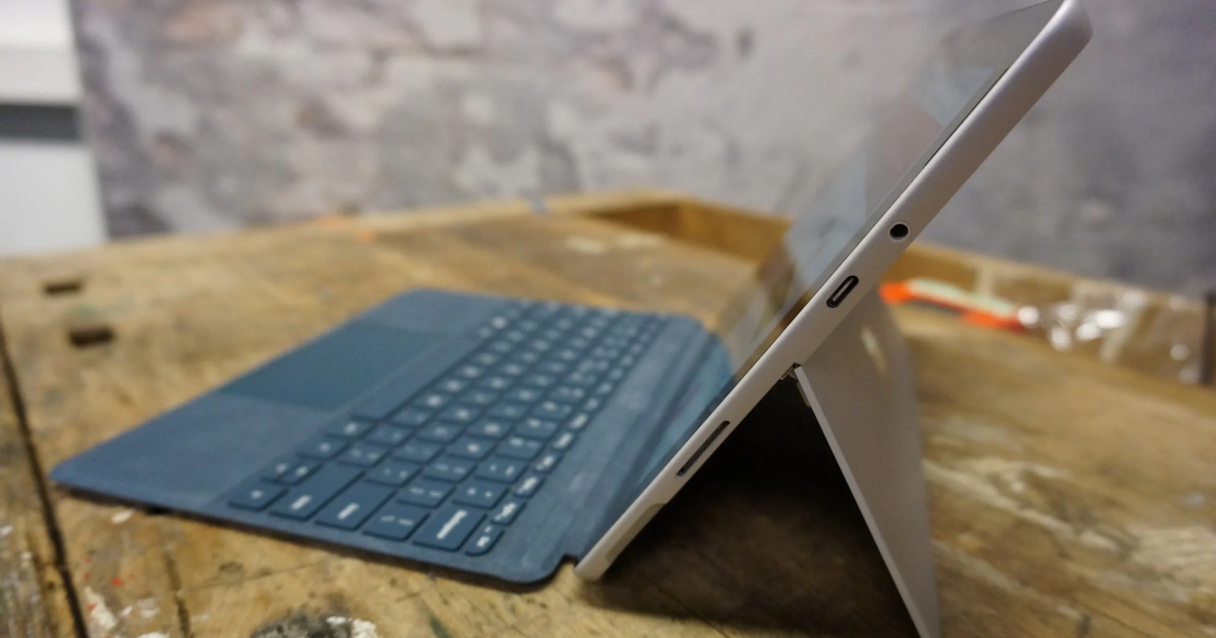Komt Microsoft met een opvouwbare Surface tablet?