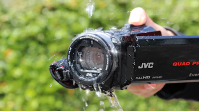 JVC Everio R – Handzame GoPro-concurrent
