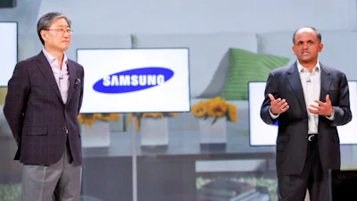 Uitgelekte slide toont Galaxy S8 als desktop