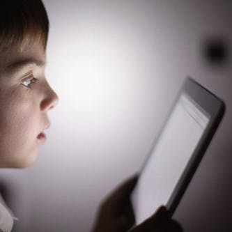 Maak en beheer een kindvriendelijk Windows 10-account