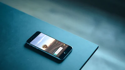 10 tips om je smartphone klaar te maken voor de vakantie