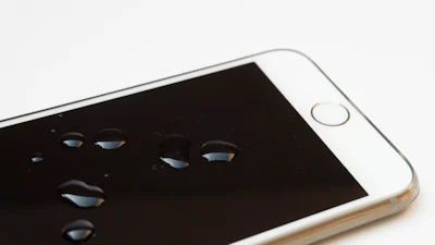 Zo kun je je smartphone goed schoonmaken