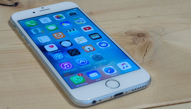 Zet de autocorrectie op iPhone en iPad naar je hand
