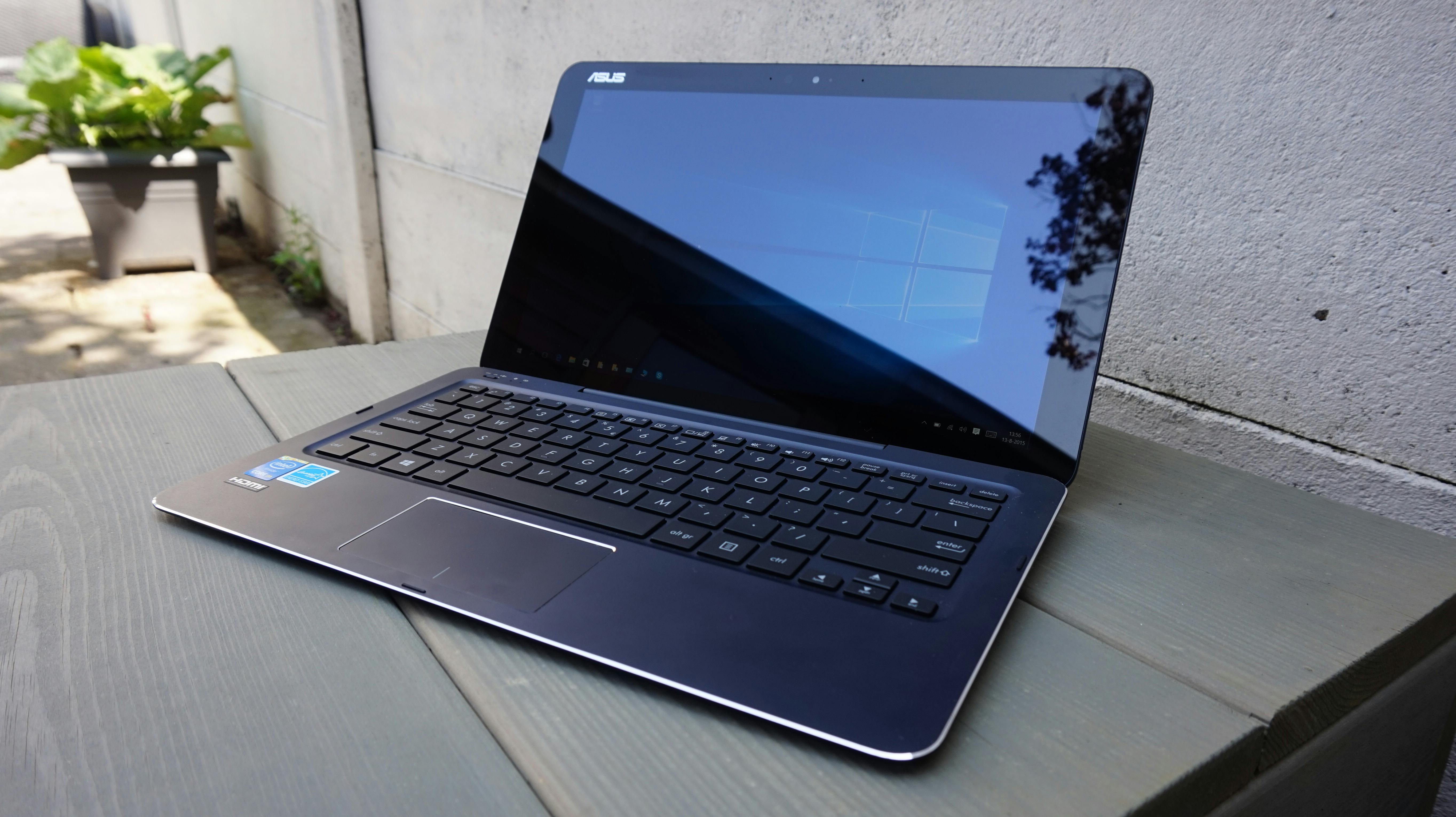 Asus Transformer Book Chi T300 - Tablet met laptoptrekjes