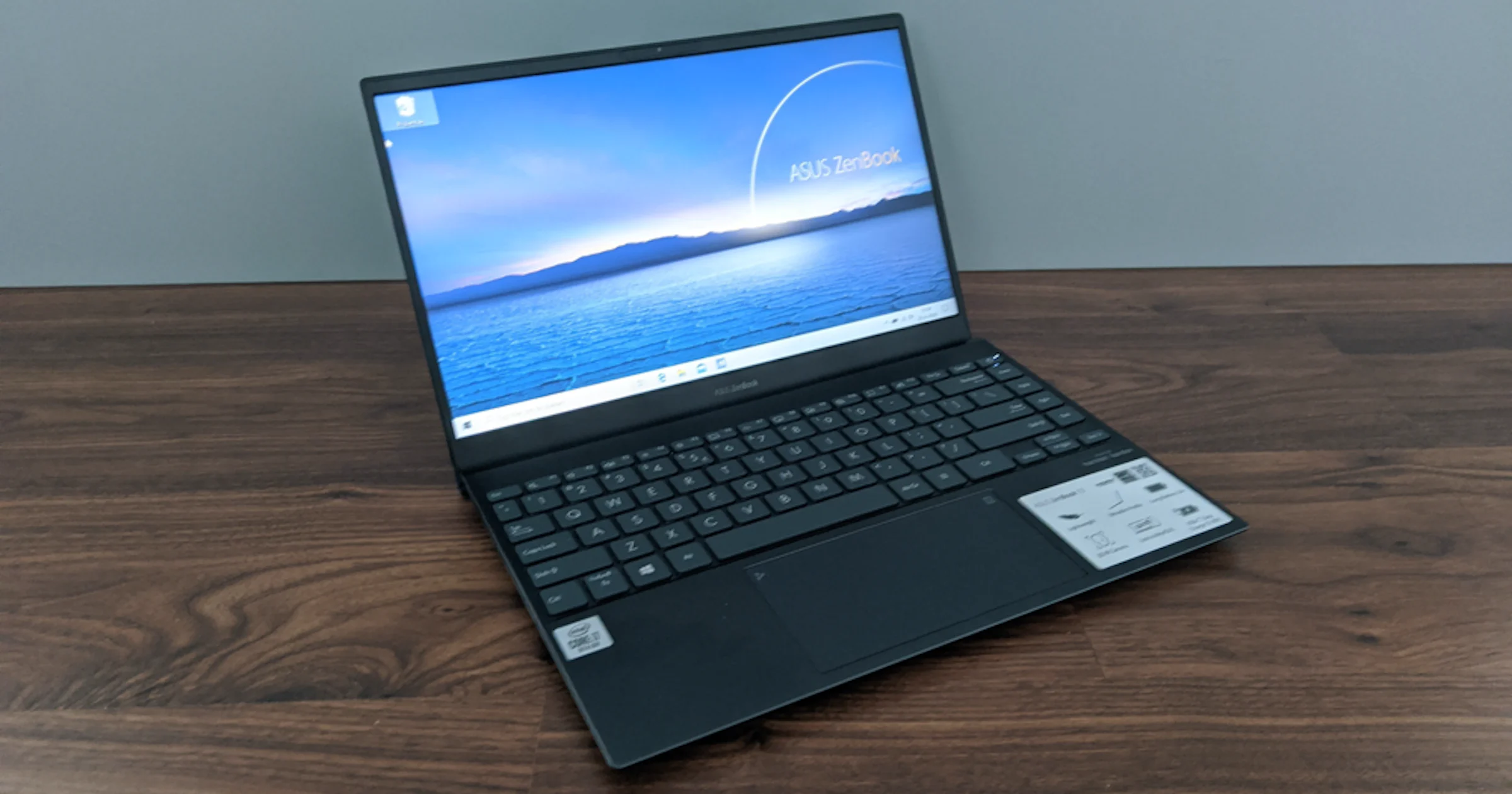 Asus ZenBook 13 UX325JA – Moeiteloos heel de dag doorwerken