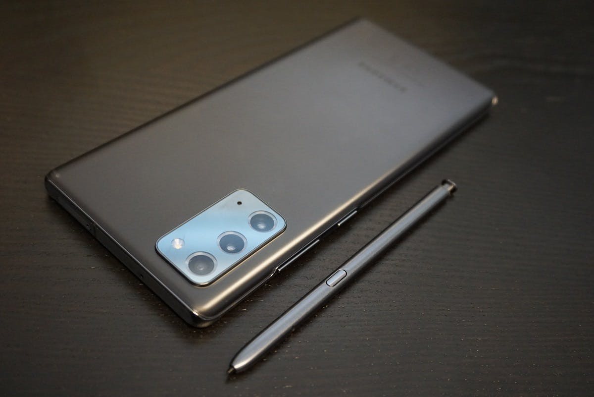 Review Samsung Galaxy Note 20 - Een S20 met een pennetje?
