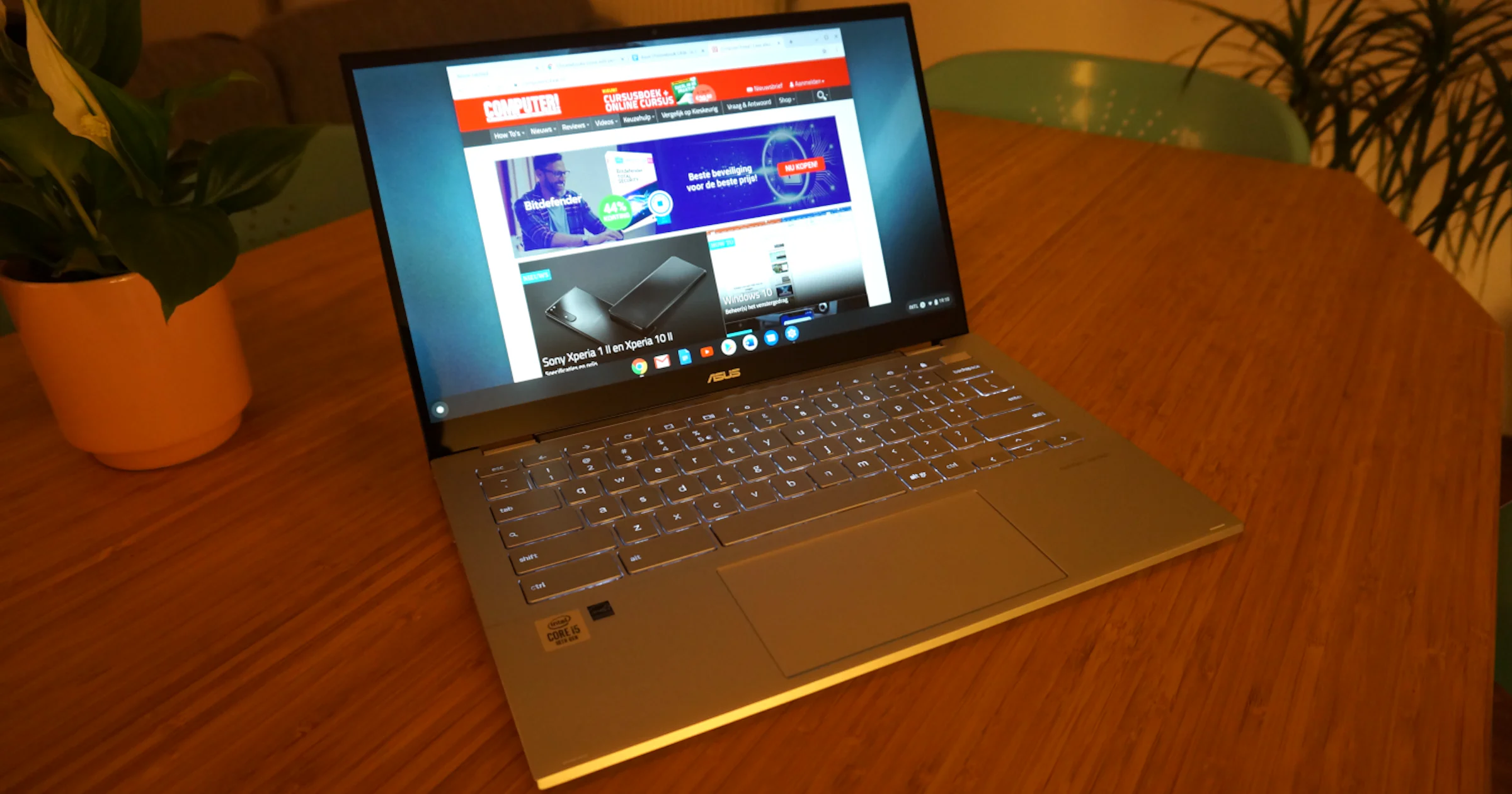 Asus en Google lanceren luxe Chromebook Flip C436