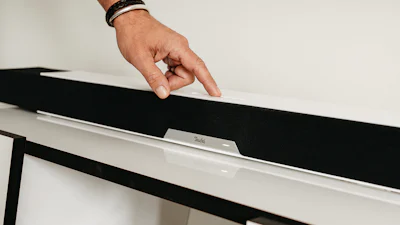 Teufel Cinebar Lux: een huiskamer vol geluid, zonder subwoofer