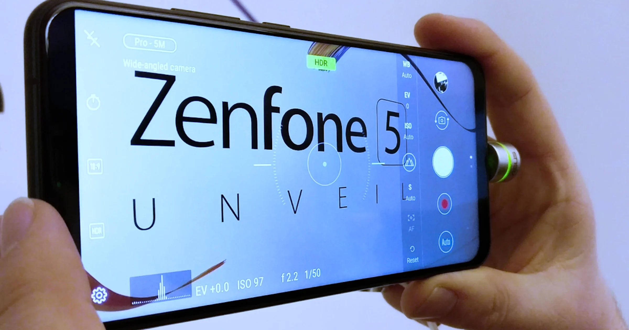 MWC 2018: Asus Zenfone 5 komt als aangename verrassing