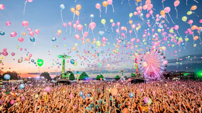 Dit zijn de handigste gadgets voor het festivalseizoen