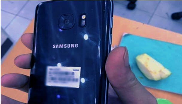 Eerste foto Galaxy S7 edge uitgelekt