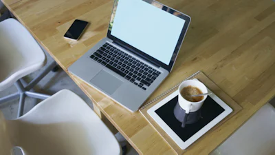 Gooi je MacBook online via de iPhone