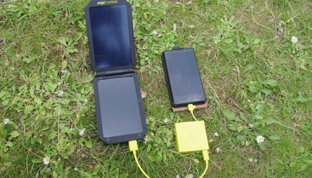 Ook op vakantie altijd een opgeladen telefoon?