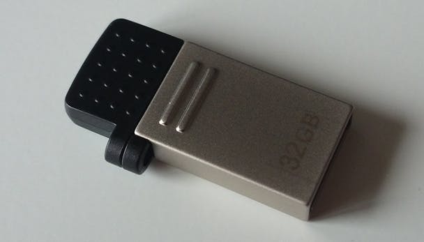 Transcend JetFlash 380 - Al je bestanden offline back-uppen