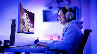 Evnia start als 'nieuw' gamingmerk met monitoren en meer producten