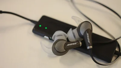 Bose QuietComfort 20i: In ear noise cancelling oordopjes