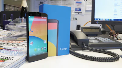 Hebbes: Nexus 5 - Eerste Android KitKat-toestel in handen