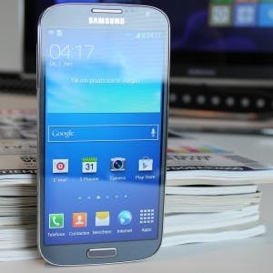 Samsung draait recordomzet, ziet mobiele markt afvlakken
