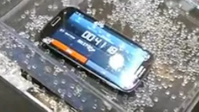 Smartphone: Wat te doen bij waterschade