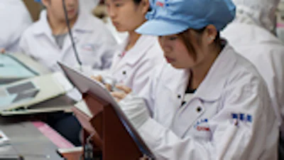 Amerikaanse journalist bezoekt fabriek van Foxconn