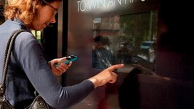 HP opent 'pop-up store' in tramhalte Amsterdam