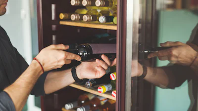 Hier moet je op letten bij aanschaf van een wijnkoelkast