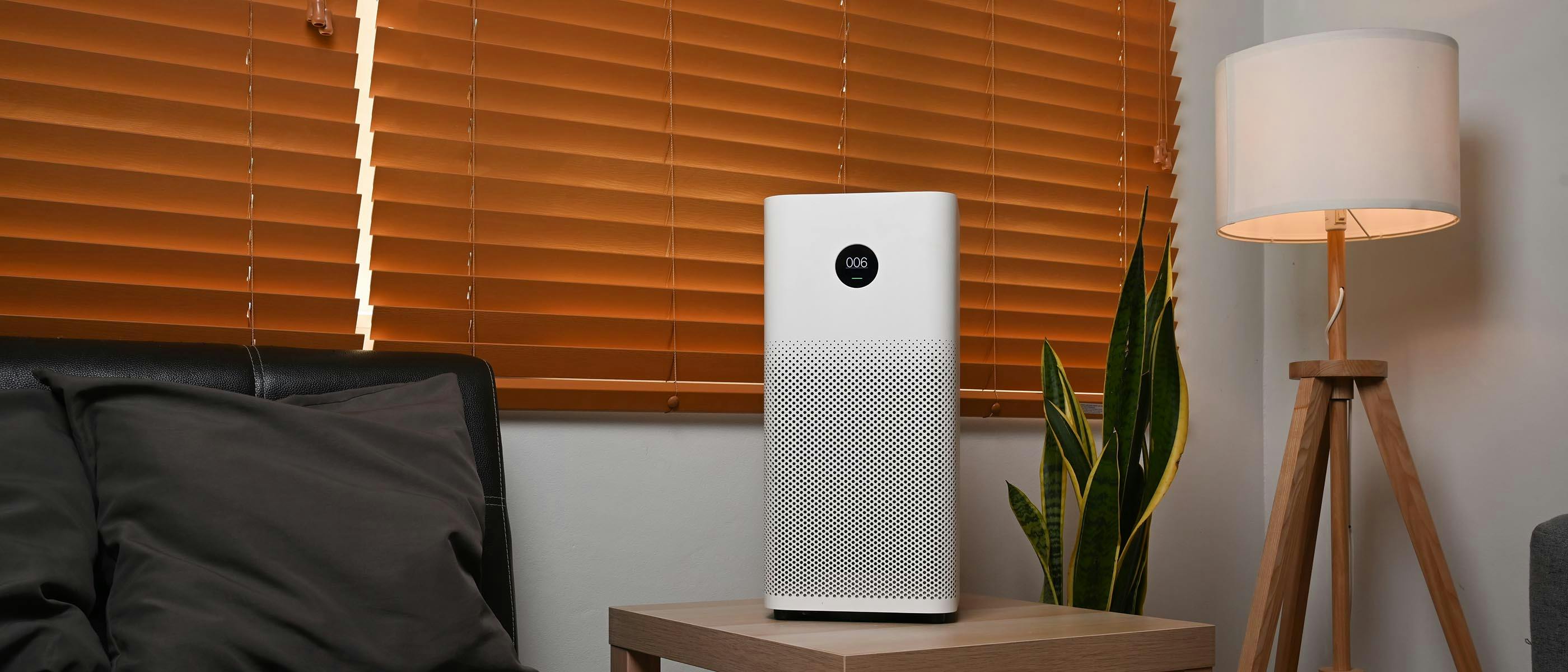 Win-win: zo past een luchtreiniger wél mooi in je interieur