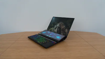 Review ASUS ROG Zephyrus Duo 16: ultiem gamen en creëren?