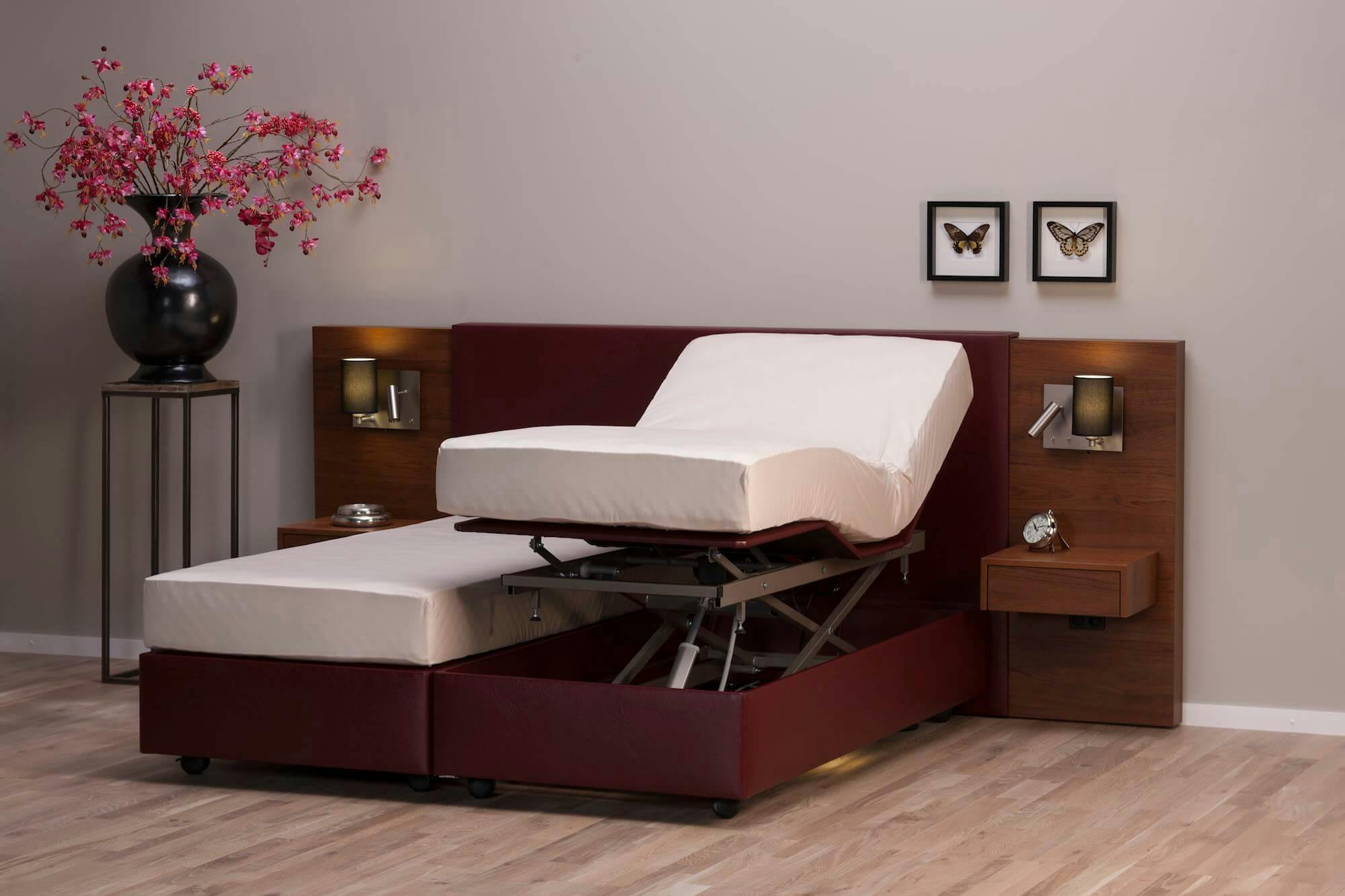 Je kunt de bedden afzonderlijk van elkaar omhoog of omlaag zetten. | Foto: DeSuite.nl