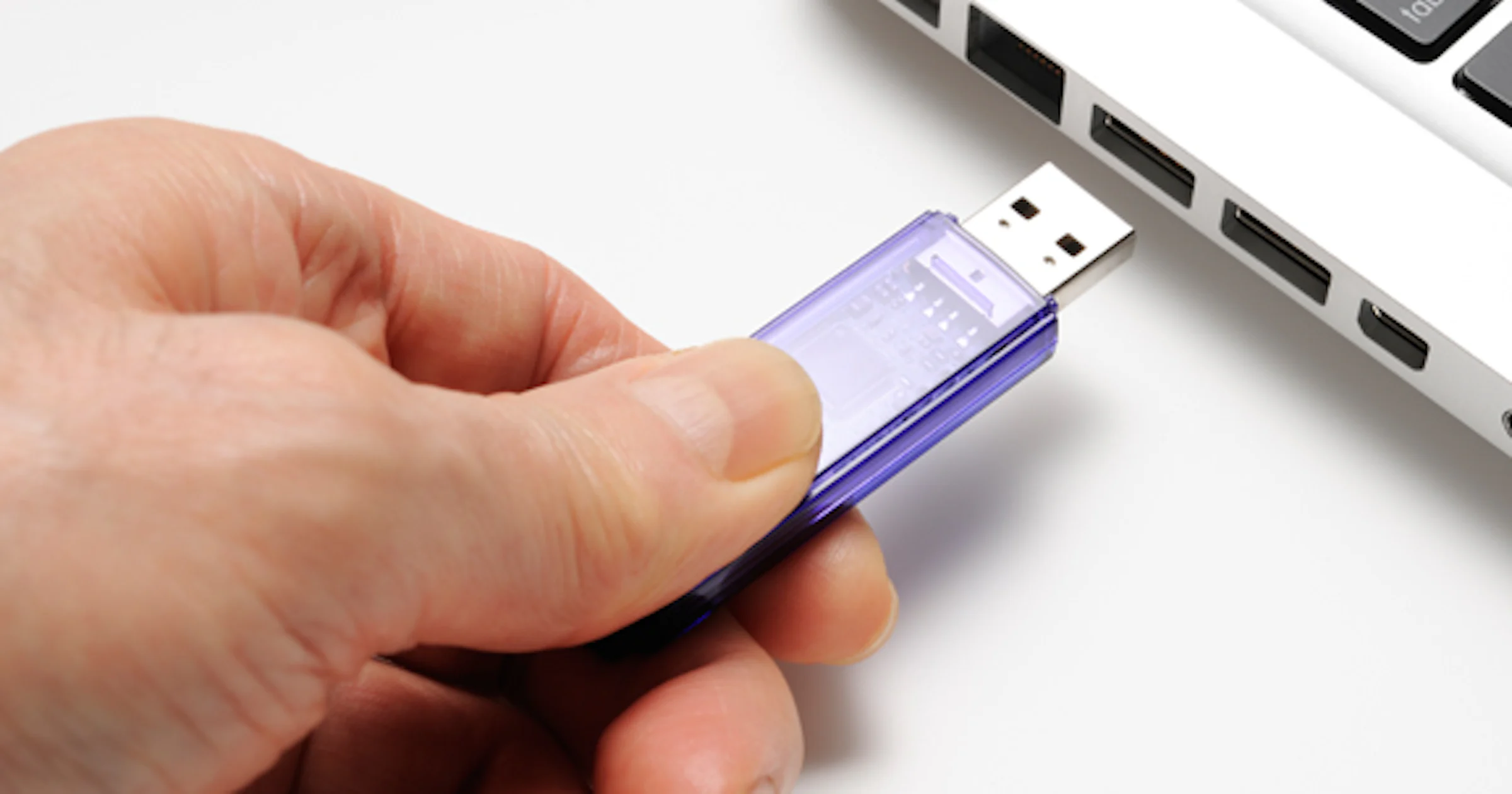 Zet allerlei besturingssystemen op één usb-stick