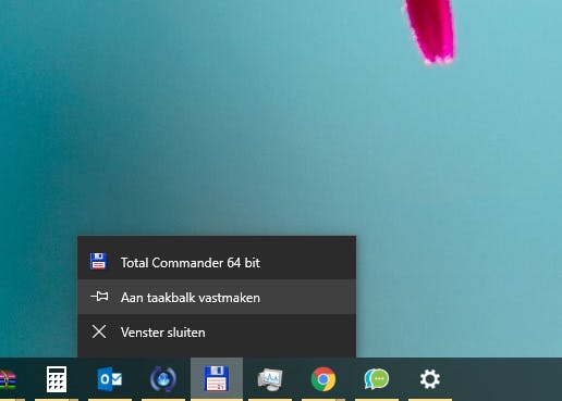 Tip 03 Met de rechtermuisknop maak je ook pictogrammen vast op de taakbalk.