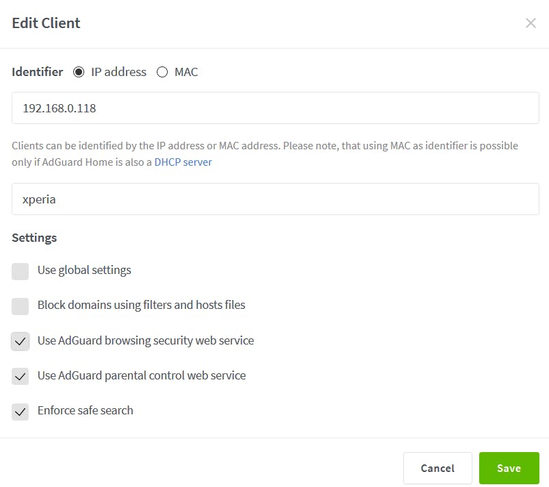 11 Je kunt per client instellen of AdGuard Home adult websites blokkeert of SafeSearch verplicht.