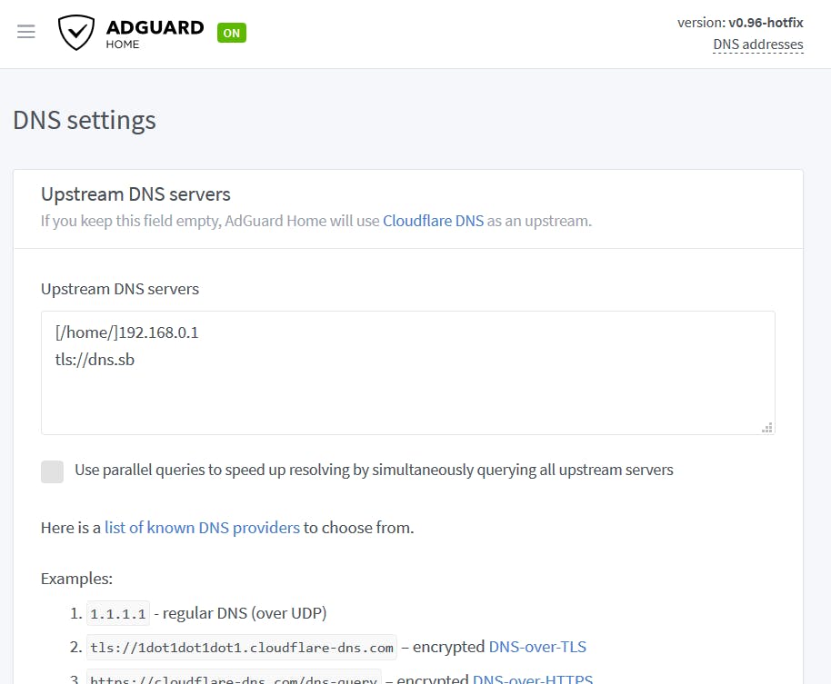 12 Stel de dns-servers in waarnaar AdGuard Home dns-aanvragen van je lan doorstuurt.