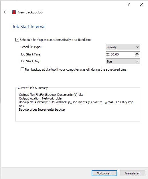 Tip 06 De wekelijkse back-up staat in dit voorbeeld elke dinsdag om 22.00 uur gepland.