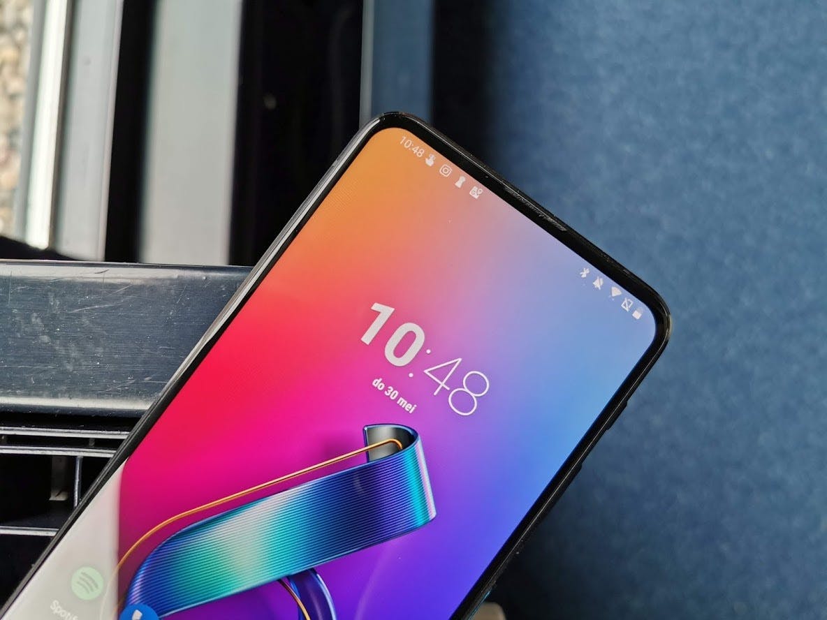 Waarom de Zenfone 6 vertraagd is