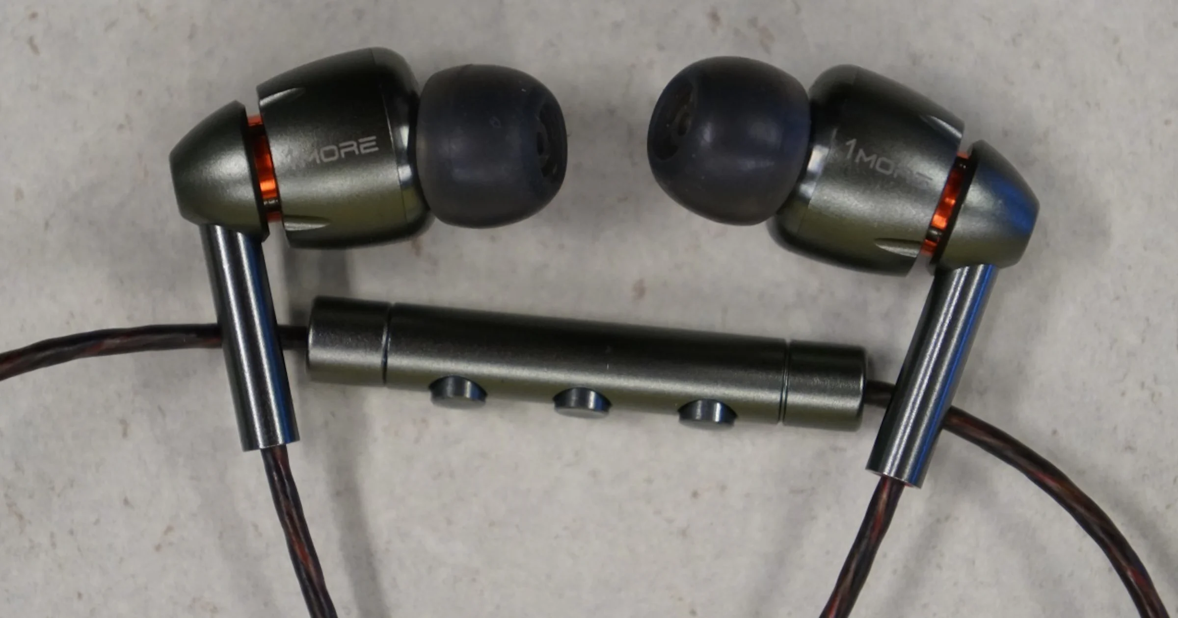 1More Quad Driver Headphones - Traditioneel hoogwaardig geluid