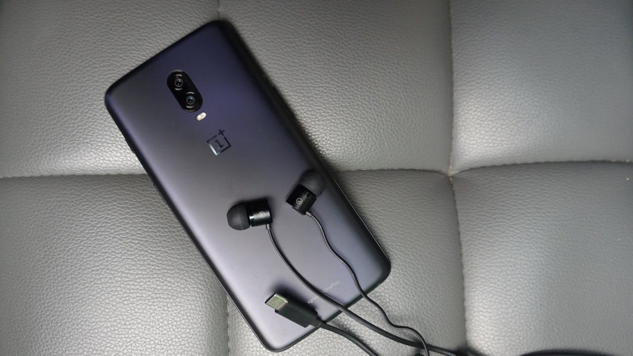 OnePlus Type-C Bullets Earphones - usb-c is alles behalve universeel