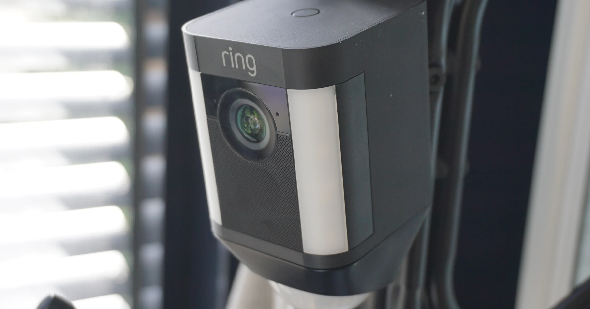 Ring Spotlight Cam - complete beveiligingscamera voor buiten