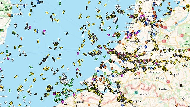 Volg wereldwijd scheepvaartverkeer op je mobiel