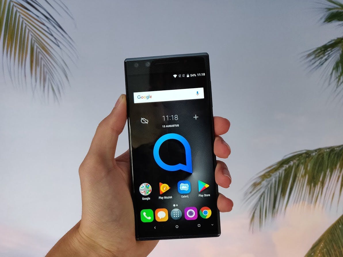 Alcatel 5 - Goedkope, verouderde smartphone