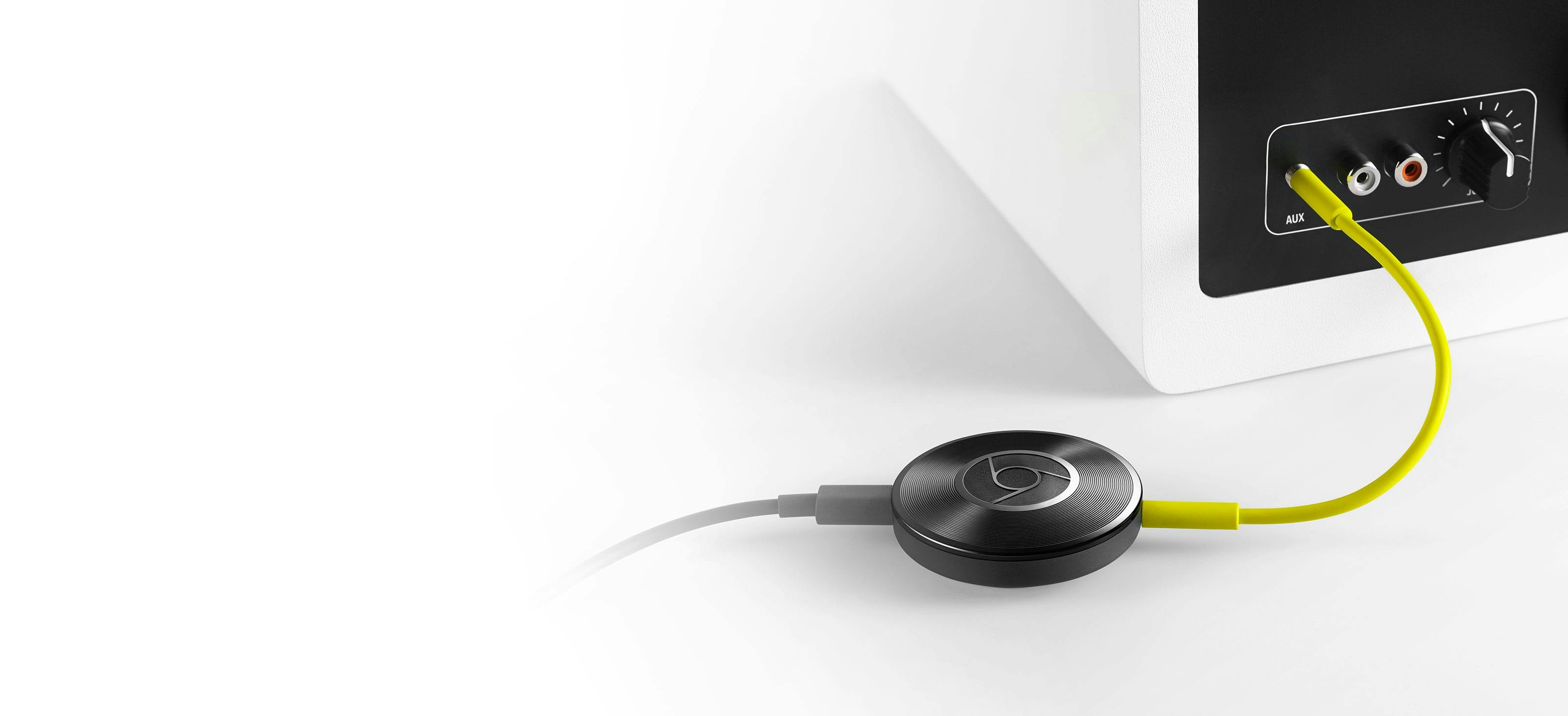 De Chromecast Audio sluit je via de mini-jack aan op je bestaande luidspreker of versterker.