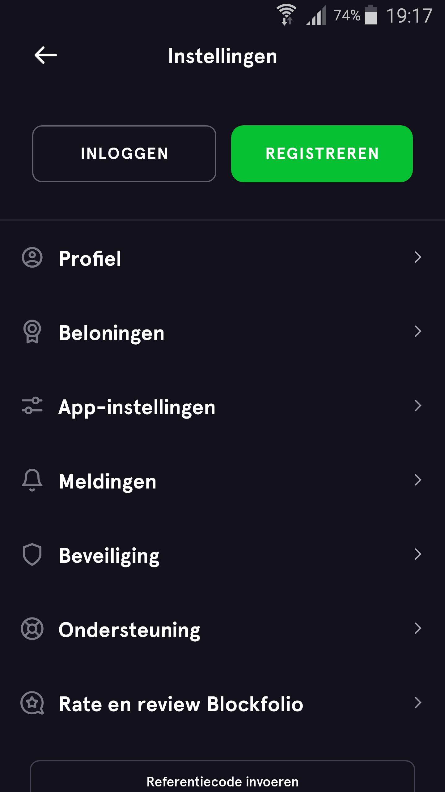 Via de instellingen kun je de toegang tot de app afschermen met een pincode.