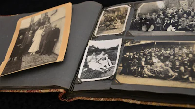 Al je foto's digitaliseren met Google Fotoscan