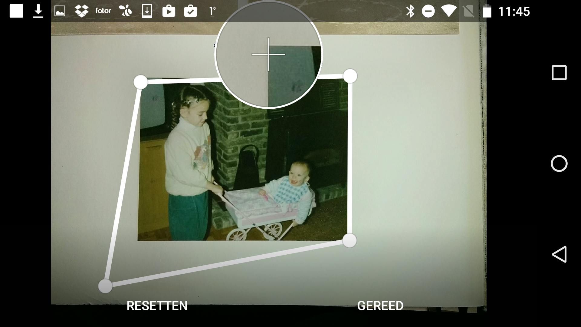 Tip 04 Niet tevreden met de automatische detectie van de hoeken? Dan kun je ze manueel nog aanpassen.