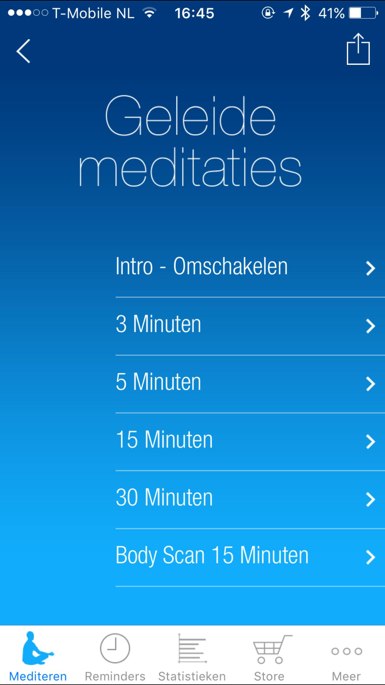 Tip 04 Nederlandstalige meditaties maken deze app heel toegankelijk.