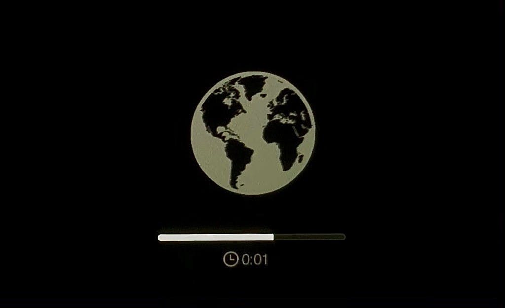 De herstelomgeving wordt vers van internet gedownload.